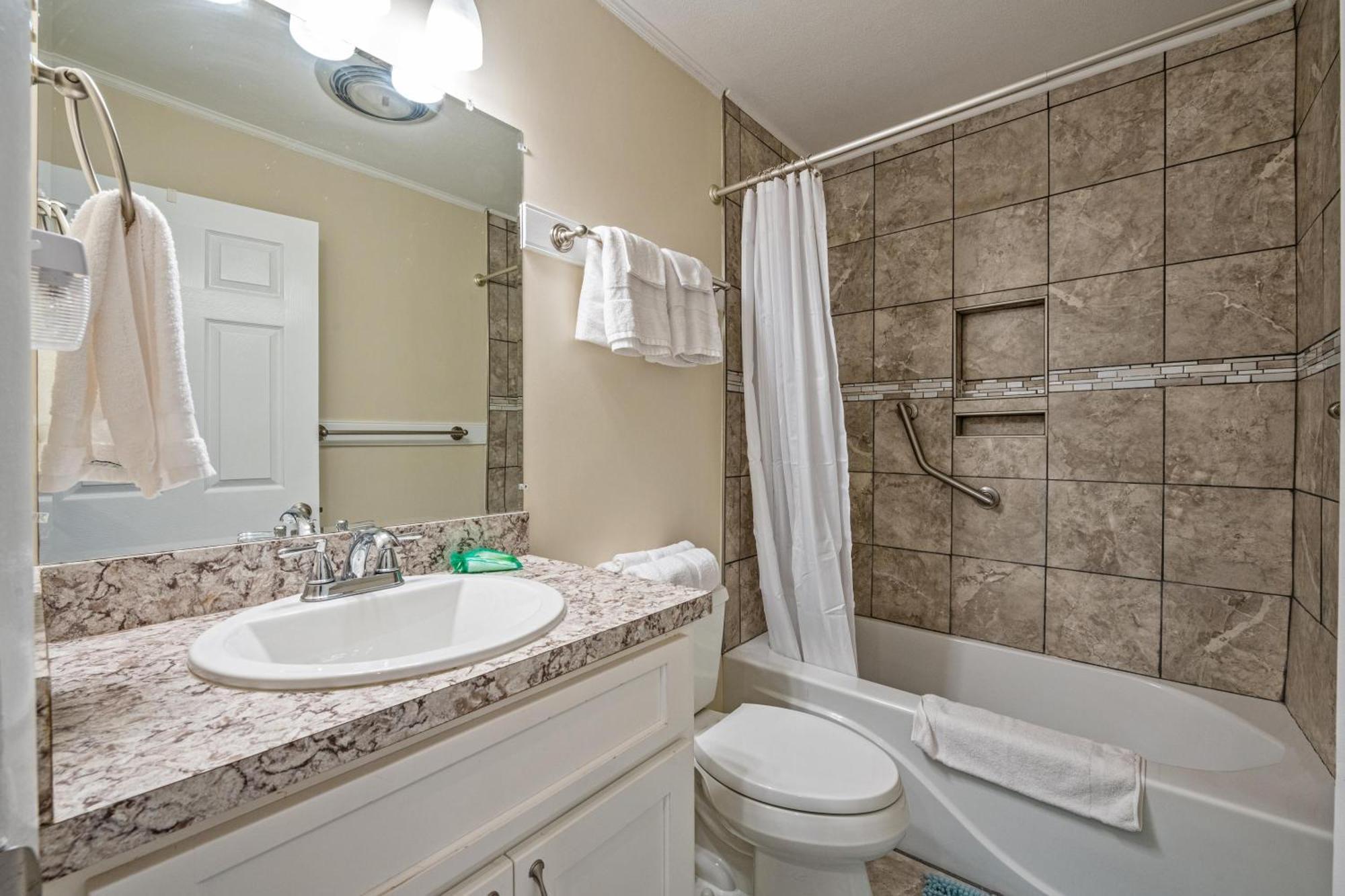 Ocean Pier I 212 - Oceanview - Windy Hill Section *